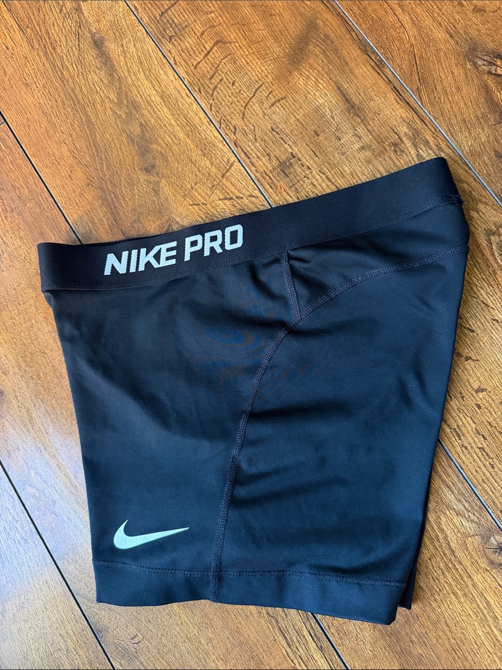 Nile Pro Short